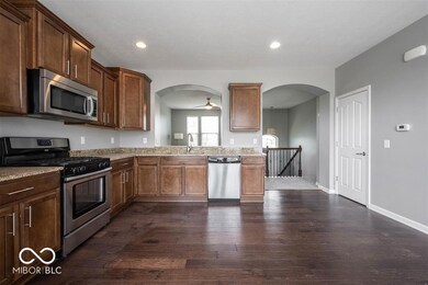 12764 Tamworth Dr, Fishers, IN 46037 - photo 5