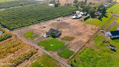 12312 Nelson Rd, Yakima, WA 98903 - photo 3