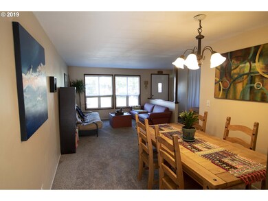 Living Room/Dining Room