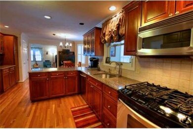 56 Hillando Dr, Shrewsbury, MA 01545 - photo 7