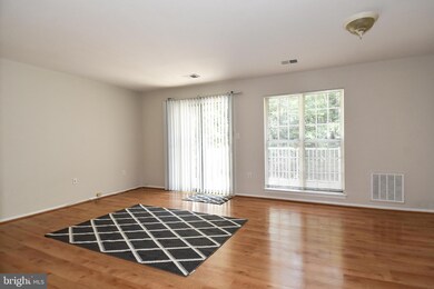 2869 Madeira Ct, Woodbridge, VA 22192 - photo 3