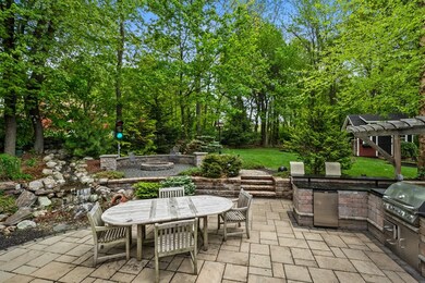 369 Shrewsbury St, Holden, MA 01520 - photo 2