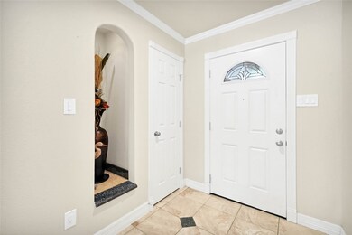 9747 Blackhawk Blvd, Houston, TX 77075 - photo 2