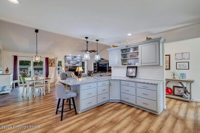 547 Carney Rd, Palmerton, PA 18071 - photo 5