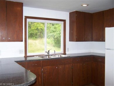 5654 Grove Rd, New Franklin, OH 44216 - photo 5