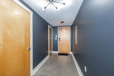 Parker Flats unit 305, Cincinnati, OH 45202 - photo 3