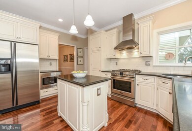 8 Robert Dr, Princeton Junction, NJ 08550 - photo 3