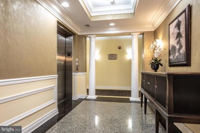 7880 Rolling Woods Ct unit 204, Springfield, VA 22152 - photo 6