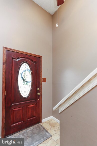 1 Kings Ct, Taneytown, MD 21787 - photo 4