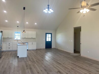 1322 W Tarkington Dr, Greensburg, IN 47240 - photo 4