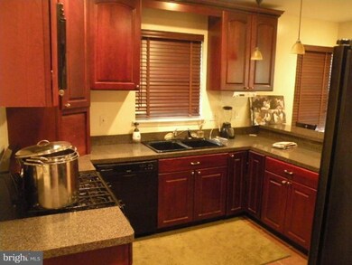 65 53rd Place SE, Washington, DC 20019 - photo 5