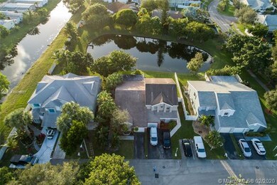 1171 SW 110th Ln, Davie, FL 33324 - photo 2