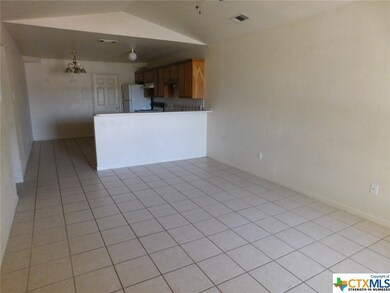 1210 Walt Morgan Cir, Copperas Cove, TX 76522 - photo 3