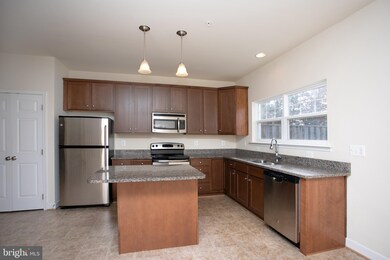 413 English Oak Ln, Prince Frederick, MD 20678 - photo 6