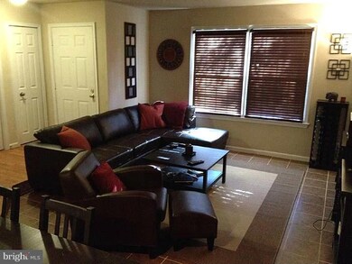 12579 Kempston Ln unit 13139, Woodbridge, VA 22192 - photo 2