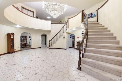 4670 Cove Rd, West Bloomfield, MI 48323 - photo 4