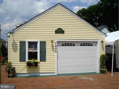 7406 Greenbank Rd, Middle River, MD 21220 - photo 4