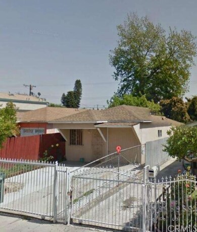 2054 E Piru St, Compton, CA 90222 - photo 3