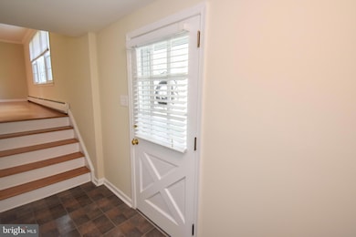 168 Walton Dr, Morrisville, PA 19067 - photo 4