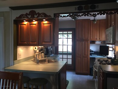 107 2nd St, Keyport, NJ 07735 - photo 5