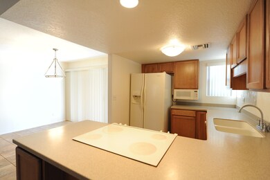 2121-Kitchen-Dining area