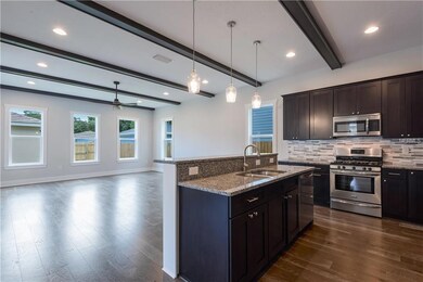 1230 17th Ave N, Saint Petersburg, FL 33704 - photo 4