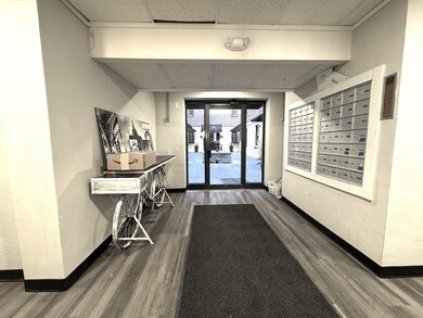 8 Langmaid Ave unit 4, Somerville, MA 02145 - photo 5