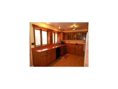 Kitchen. Beautiful art deco detailing in this larg