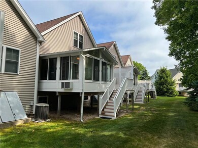 71 Southwinds Dr, Wakefield, RI 02879 - photo 4