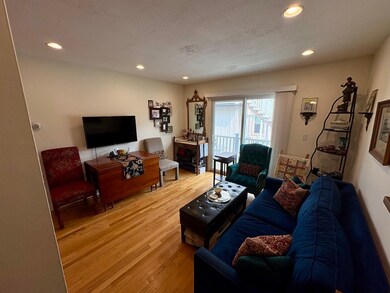 126 Clifton St unit 2, Cambridge, MA 02140 - photo 2