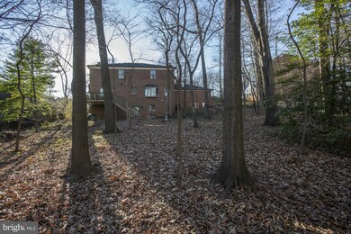 7103 Steed Ct, Hyattsville, MD 20782 - photo 4