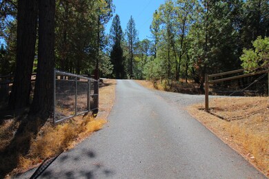 120 S Vannoy Creek Rd, Grants Pass, OR 97526 - photo 2