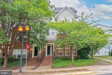 14444 Village High St unit 87, Gainesville, VA 20155 - photo 2