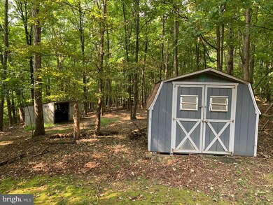 421 Highview Ln, Berkeley Springs, WV 25411 - photo 6