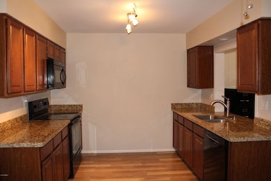 11154 W Emerald Dr, Sun City, AZ 85351 - photo 2