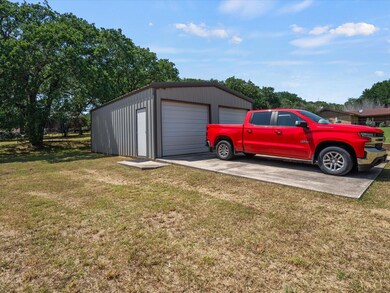 500 Arvel Cir, Azle, TX 76020 - photo 2