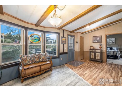 Sitting Area (12x10)