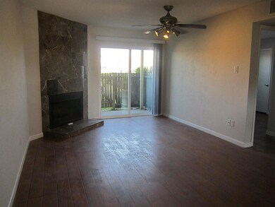 18800 Egret Bay Blvd unit 609, Houston, TX 77058 - photo 4