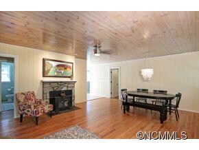 Open and Inviting Floor Plan