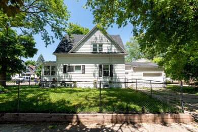 1902 Coit Ave-1