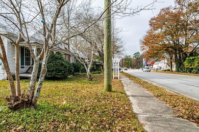 1370 Georgia 22, Haddock, GA 31033 - photo 2