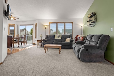 2707 Parkview Dr S, Fargo, ND 58103 - photo 7