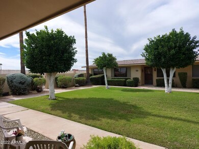 10933 W Santa fe Dr unit 15B, Sun City, AZ 85351 - photo 4