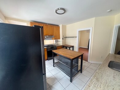 190 Whitney Ave unit 1st Floor, Bridgeport, CT 06606 - photo 3