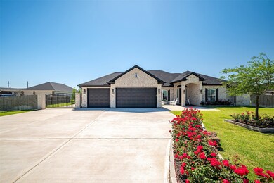 11011 Horseshoe Estates Dr, Needville, TX 77461 - photo 2