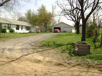 Shows Garage