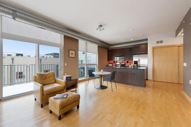 1211 Lagoon Ave unit 508, Minneapolis, MN 55408 - photo 5