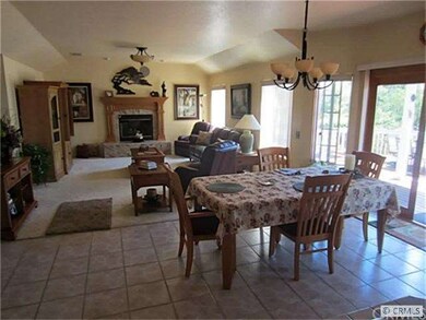 Breakfast Room and Family Room Viewed from Kitchen