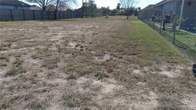 2005 Puerto Rico Ave, Weslaco, TX 78596 - photo 7
