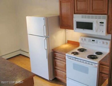 1100 Ermine St unit 2, Anchorage, AK 99504 - photo 2